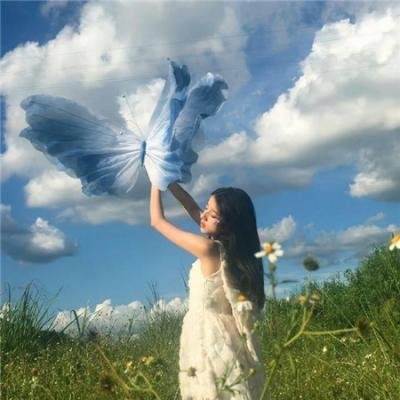 豪宅门口实拍：人气爱豆与前任深夜同框，工作室紧急辟谣
